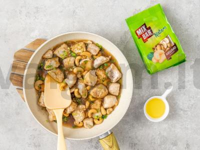 Vištiena su anakardžiais Žingsnis 4