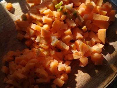 Borsčas su kiaulienos kaulais Žingsnis 2