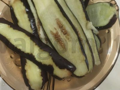 Baklažanų ritinėliai Žingsnis 1