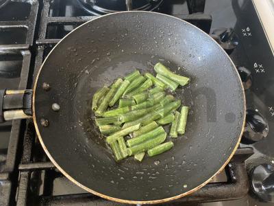 Pomidorų daržovių greito paruošimo makaronai pietums Žingsnis 4