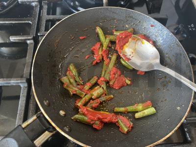 Pomidorų daržovių greito paruošimo makaronai pietums Žingsnis 6