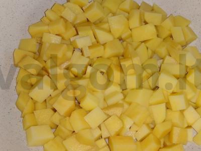 Skani troškinys su kukurūzais ir lęšiais Žingsnis 1