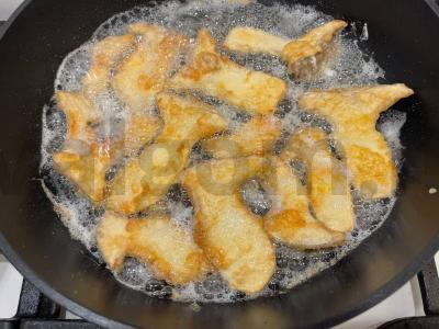 Erynge grybai tešloje Žingsnis 3