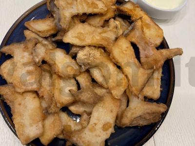 Erynge grybai tešloje pagrindine nuotrauka