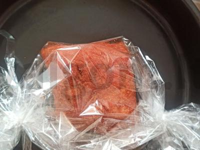 Mėsa su česnaku ir prieskoniais orkaitėje Žingsnis 3