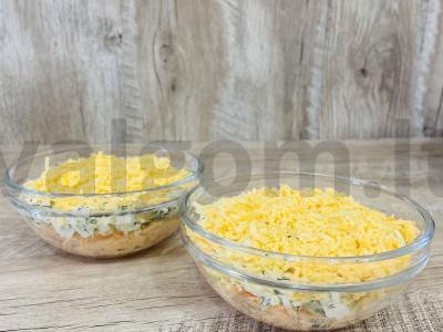 Salotas „Saulėtas“ su morkomis pagrindine nuotrauka