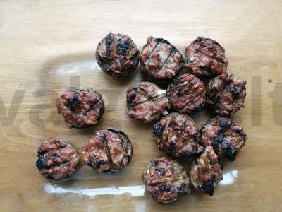 Įdaryti grybai „Sotūs“ Žingsnis 8