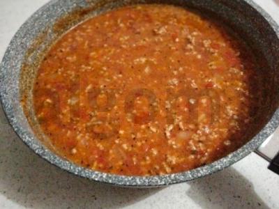 Mėsos padažas pagrindine nuotrauka