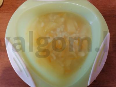 Vaikų ryžių sriuba pagrindine nuotrauka