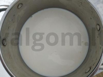 Purūs „Napoleonas“ su migdolų pieno kremu Žingsnis 1