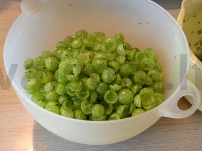 Karališkas agrastų uogienė Žingsnis 3