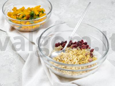 Bulguras su moliūgu, špinatais ir čiobreliais Žingsnis 2