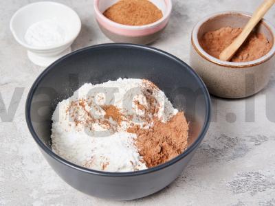 Velykiniai sausainiai Žingsnis 1