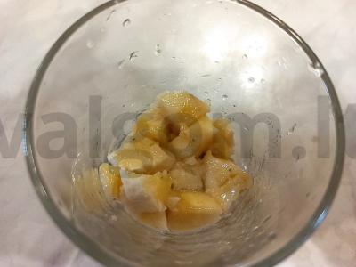 Desertas iš banano, meduolio ir arbūzo „Vasaros trio“ Žingsnis 2
