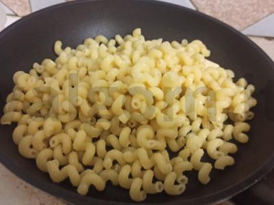 Makaronai su varške Žingsnis 1