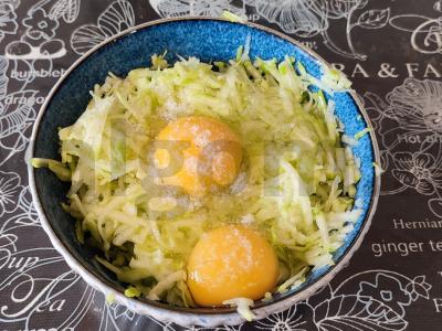 Cukinijų-mėsos vamzdeliai su kalakutiena Žingsnis 2