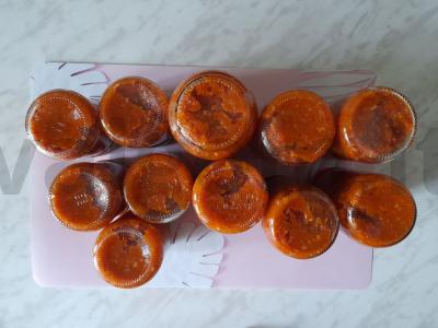 Aštrus adjika iš paprikos, pomidorų ir obuolių Žingsnis 8