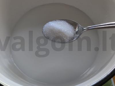 Manų košė su arbūzų cukatais Žingsnis 2