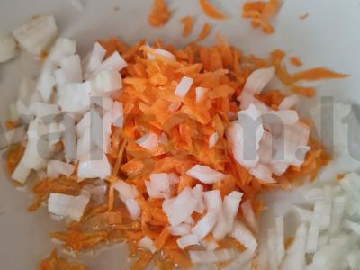 Sriuba su havajų mišiniu ir vištiena Žingsnis 2