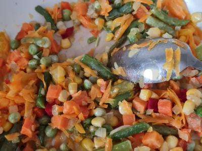 Sriuba su havajų mišiniu ir vištiena Žingsnis 3