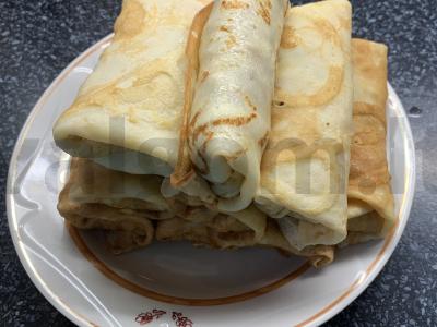 Blynai su mėsos įdaru ir prieskoniais pagrindine nuotrauka