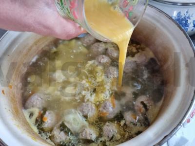 Vasaros sriuba su rūgštynėmis ir kiaušiniu Žingsnis 4