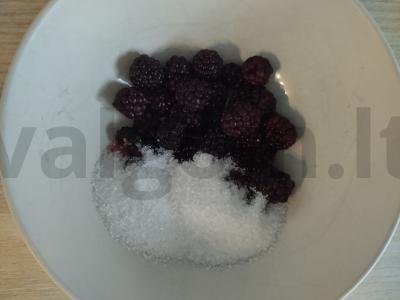 Arbata su gervuogėmis ir citrusiniais vaisiais Žingsnis 1