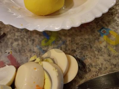 Aštrus salotas su konservuota žuvimi Žingsnis 1