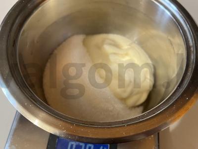 Saldainiai „Iriski“ iš grietinės „Pieno stotis“ Žingsnis 1