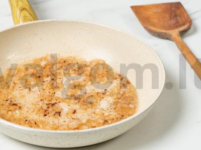 Makaronai su meatballs Žingsnis 7