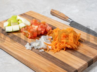 Namų cukinijų ikra Žingsnis 1