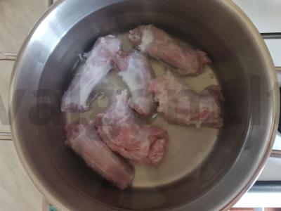 Žirnių sriuba su kalakutų kaklais Žingsnis 1