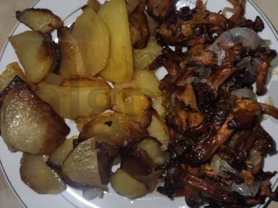 Voveraitės su bulvėmis pagrindine nuotrauka