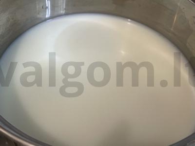 Kvapnus kakava su cinamonu Žingsnis 1