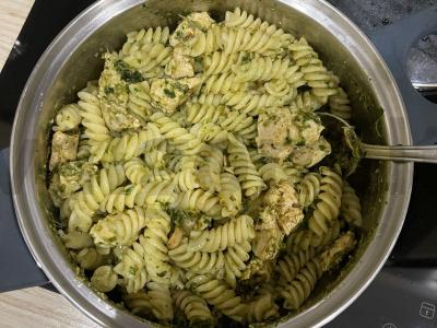 Fusilli su vištiena ir pesto padažu Žingsnis 3