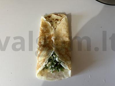 Auksiniai blynai su mocarelos ir rukolos įdaru Žingsnis 6