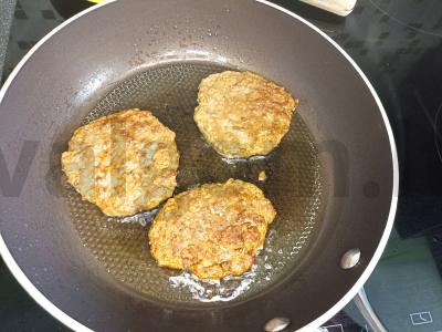 Kepeninė-sūrio blynai Žingsnis 3