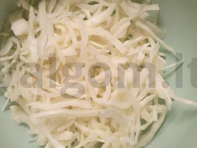 Salotas „Suzana“ su kopūstais ir alyvuogėmis Žingsnis 1