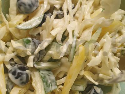 Salotas „Suzana“ su kopūstais ir alyvuogėmis pagrindine nuotrauka