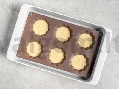 Grietinėlės ir alaus mielinės blynai orkaitėje Žingsnis 2