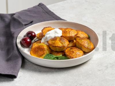 Grietinėlės ir alaus mielinės blynai orkaitėje pagrindine nuotrauka