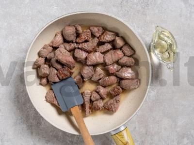 Sriuba su grybais ir mėsa Žingsnis 5