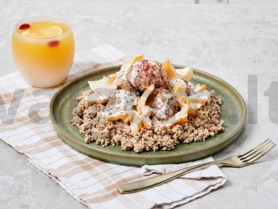 Kalakutienos ir elnienos kukuliai su bešamelio padažu pagrindine nuotrauka