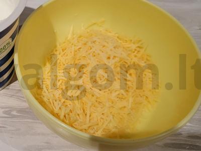 Kotletai grietinėlės-sūrio padaže Žingsnis 3