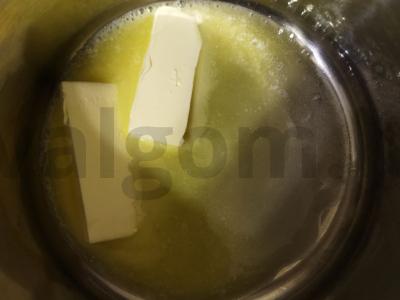 Varškės keksiukai su razinomis ir citrinos žievele Žingsnis 4