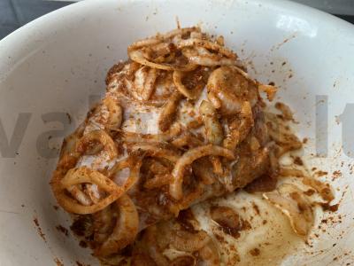 Rudai kalakutų blauzdos su daržovėmis Žingsnis 1