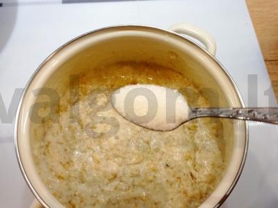 Avižinė košė su chia, vaisiais ir migdolais Žingsnis 3