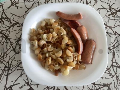 Skrudinti makaronai pagrindine nuotrauka