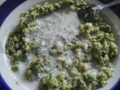 Brokolių ir žiedinių kopūstų blynai Žingsnis 5