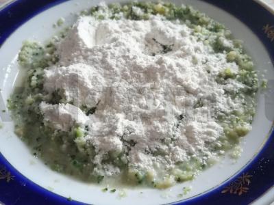 Brokolių ir žiedinių kopūstų blynai Žingsnis 6